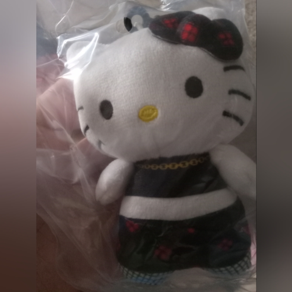 HelloKitty Plush Danglers